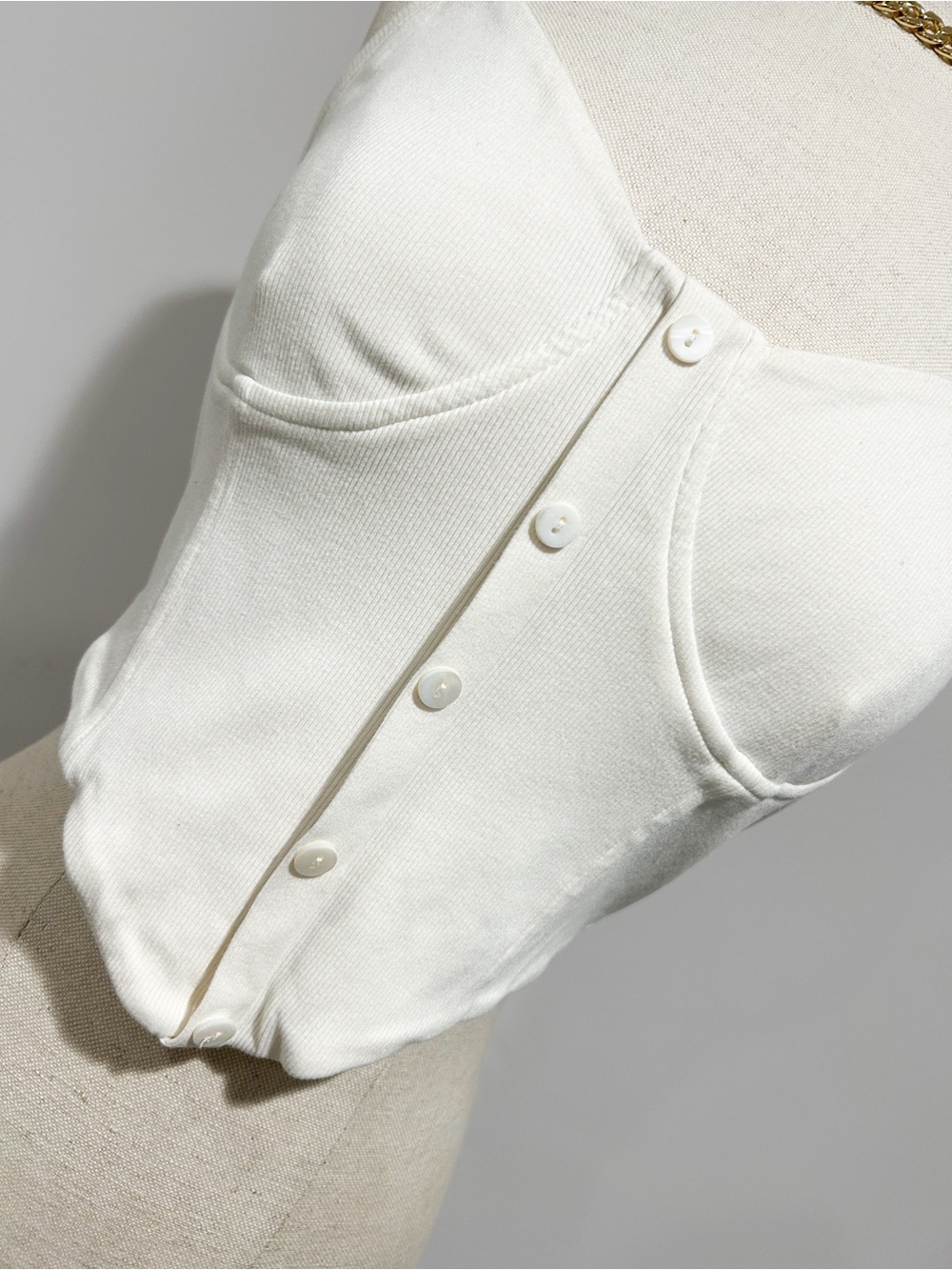 OGL White Ribbed Button-Front Crop Tank - Picture 4 of 6